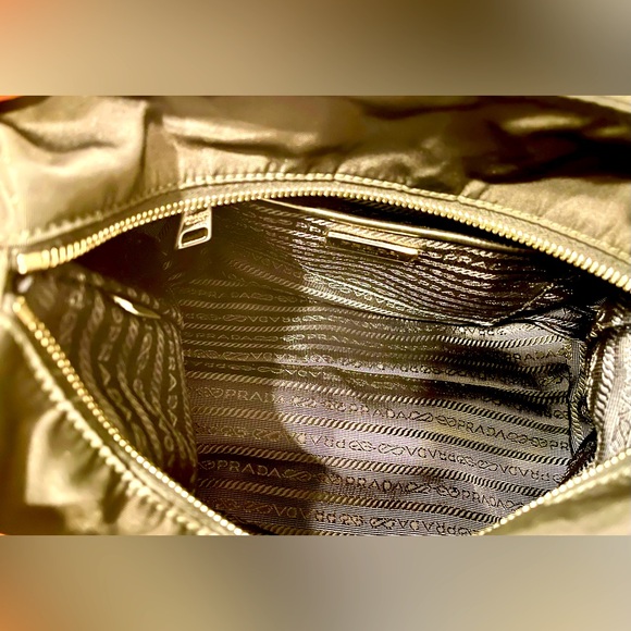 👜 PRADA cross body/tote bag_black_Authentic 👜 - Picture 7 of 16